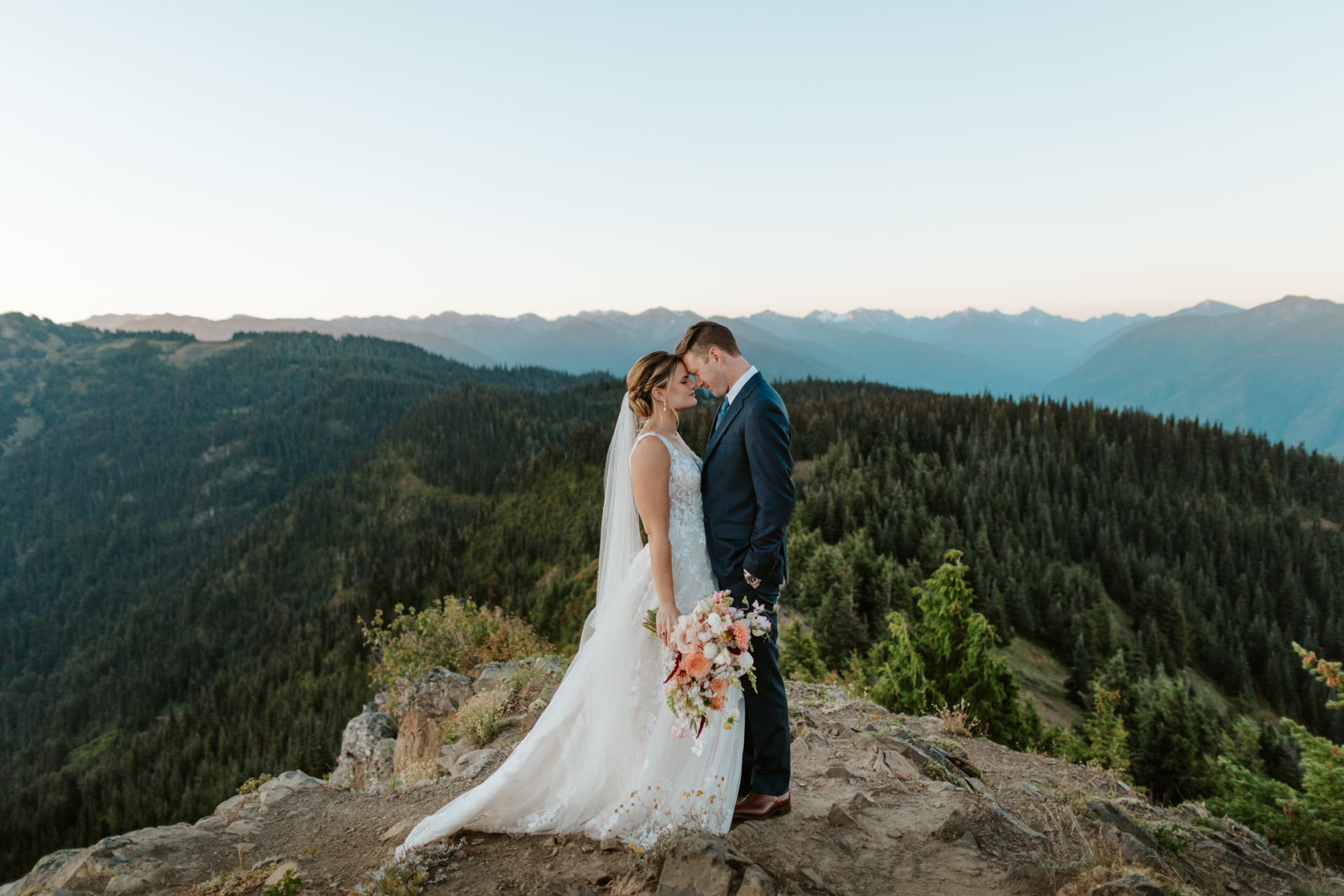 brianna-parks-pnw-elopement-photographer-olympic