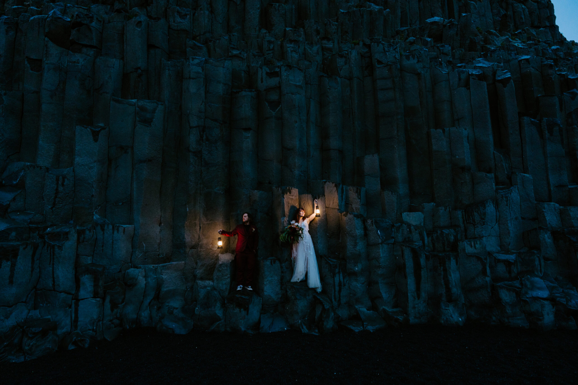 Iceland-elopement-photographer-19SRW01586-min