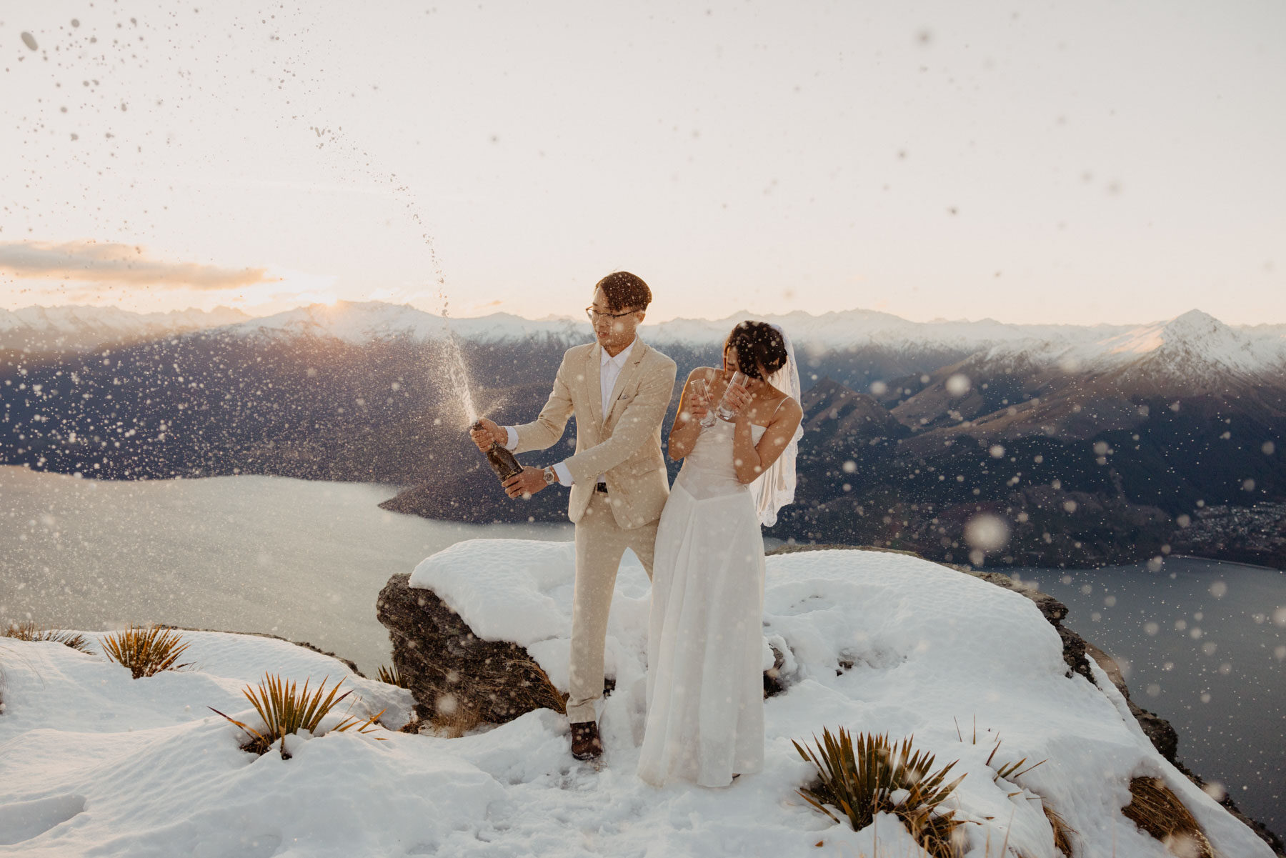 Randy-and-Ting-Cecil-Peak-Elopement-©-emmalinephotography.com-4370