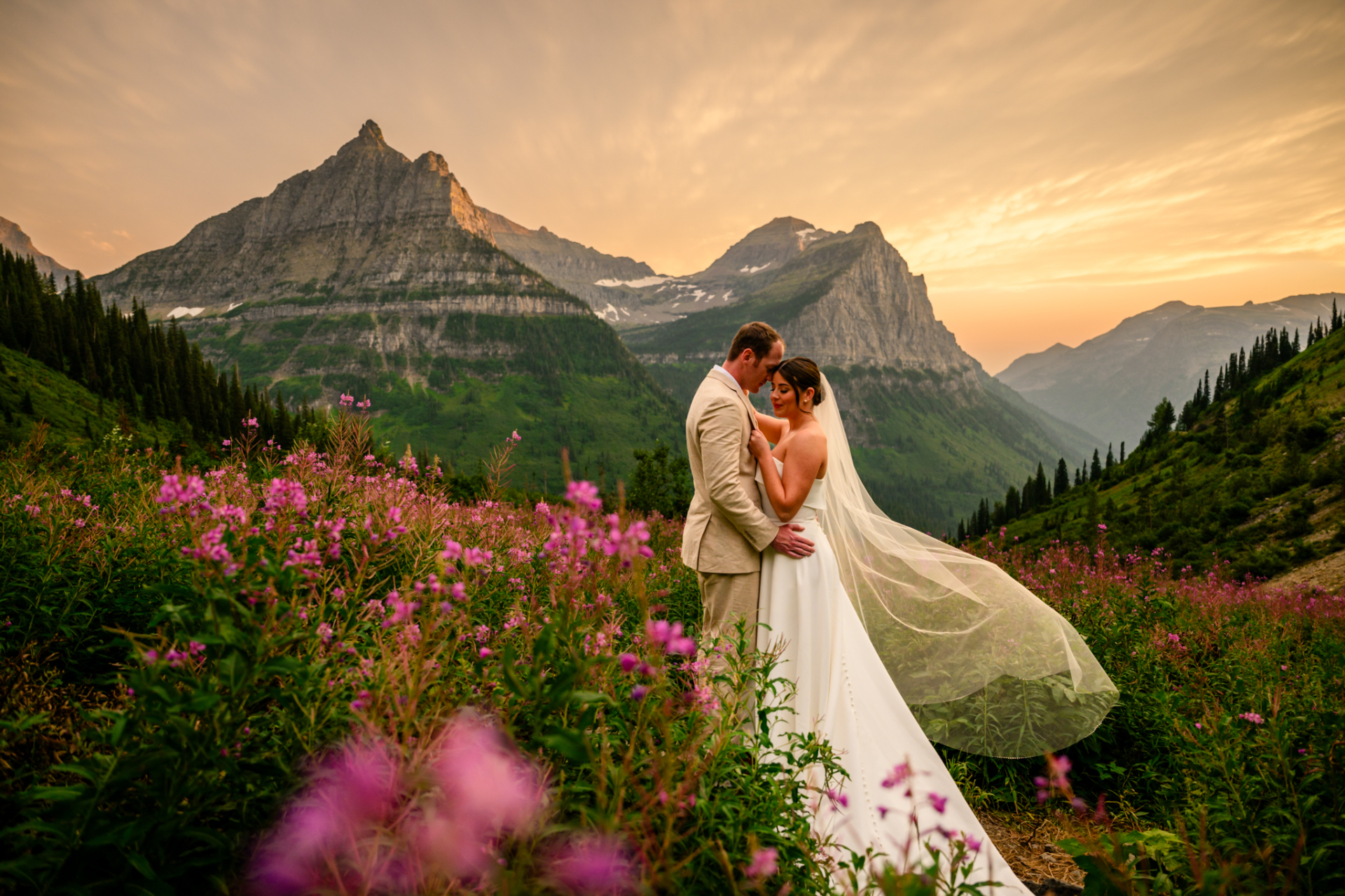 montana-wedding-elopement-glacier-park-photographer-planning-1