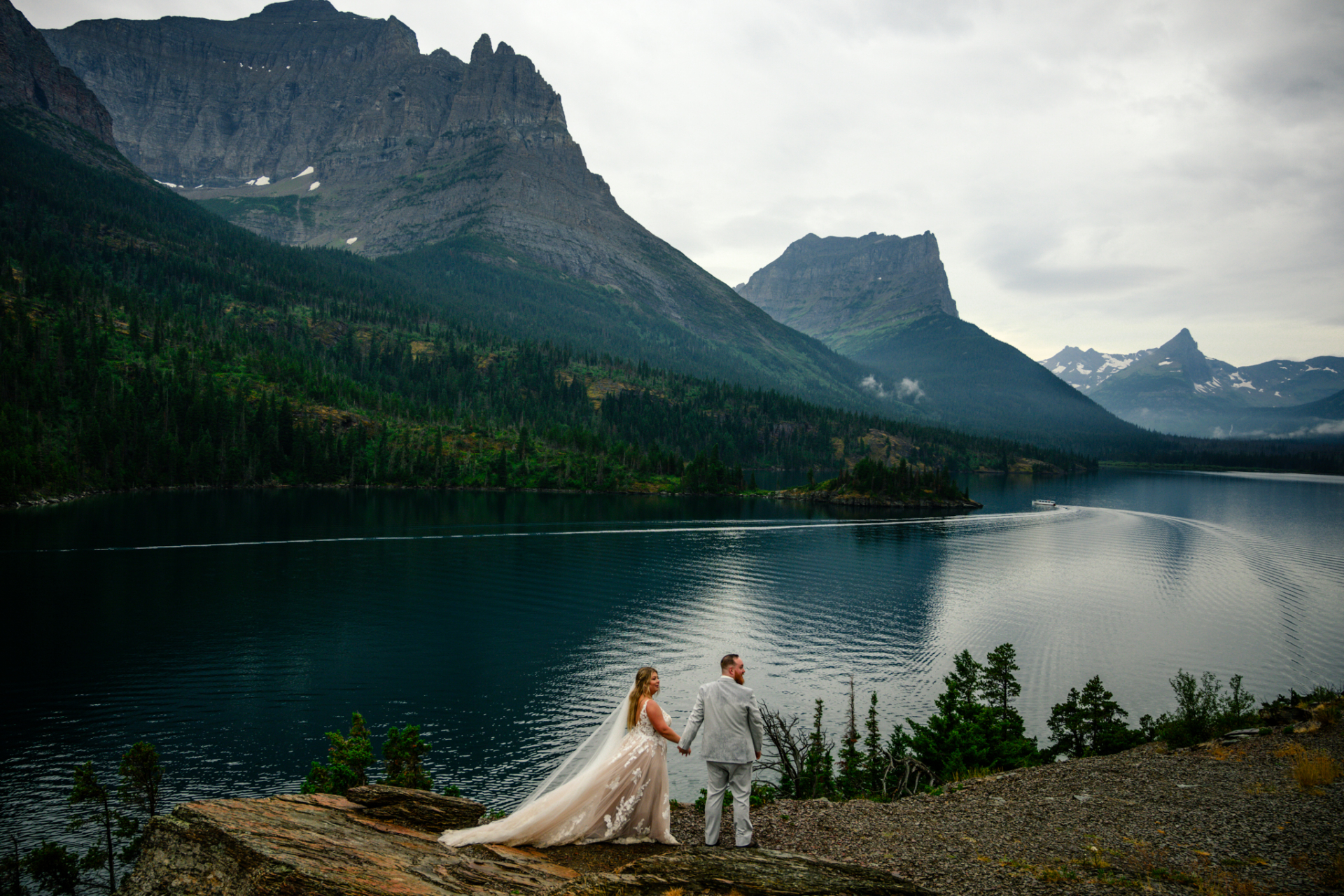 montana-wedding-elopement-glacier-park-photographer-planning-1-6