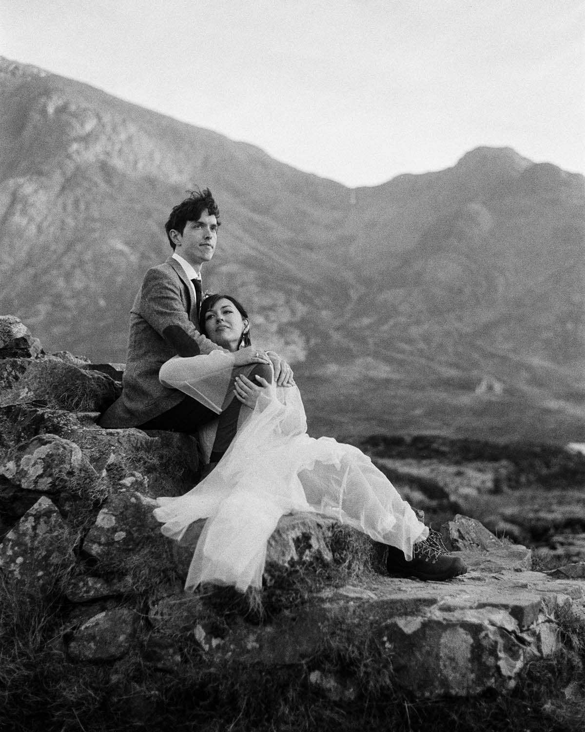 glencoe-elopement-on-vintage-black-and-white-35mm-film