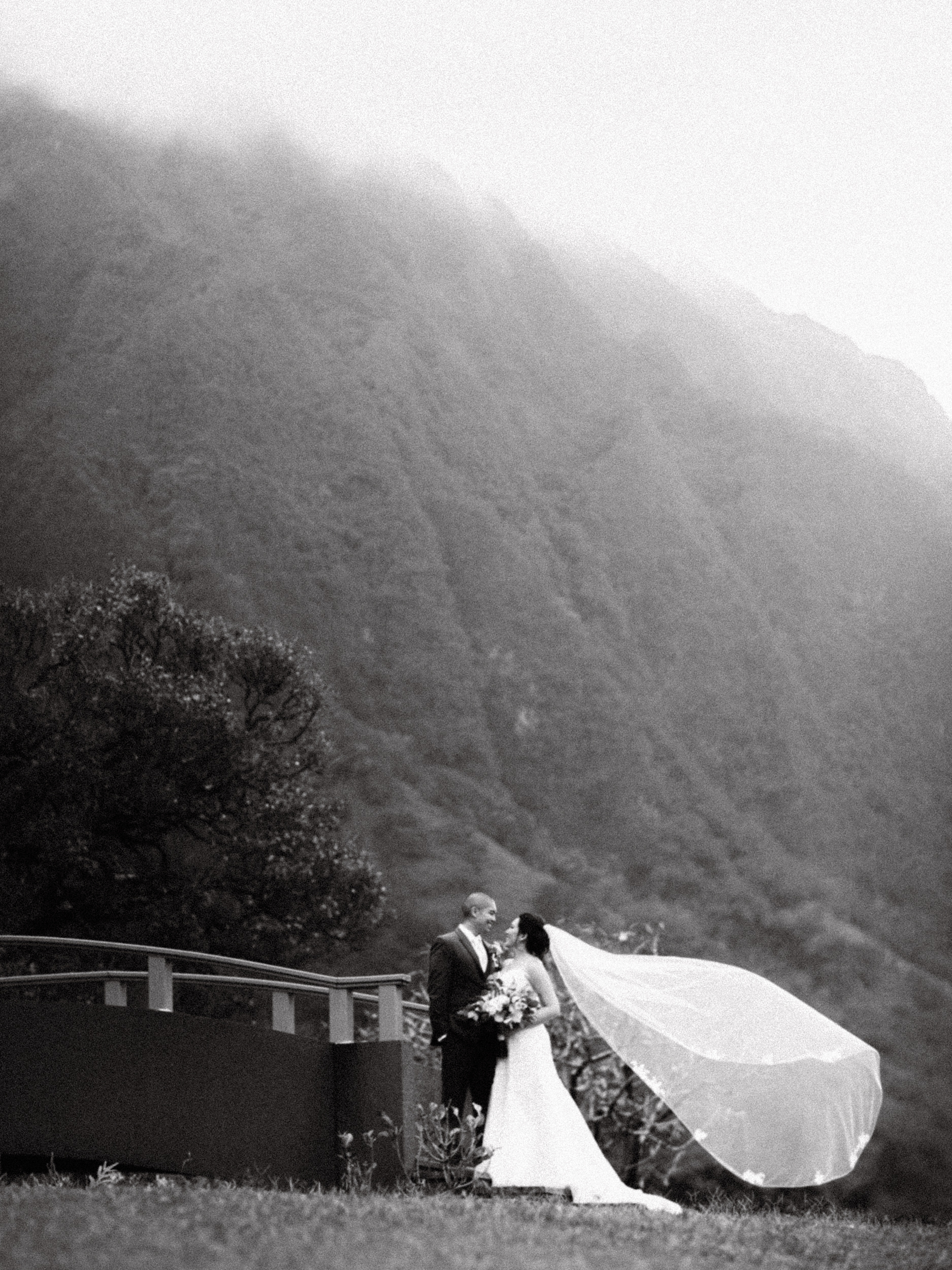 koolau-ballrooms-wedding-photos-2